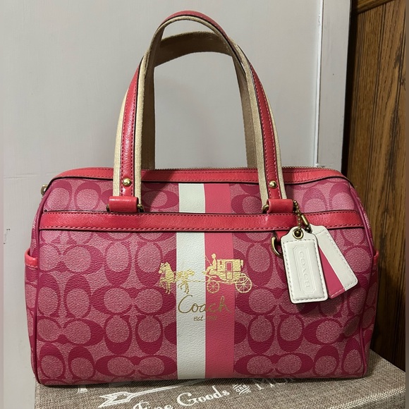 Coach Vintage Pink and White Signature Satchel - Picture 1 of 15